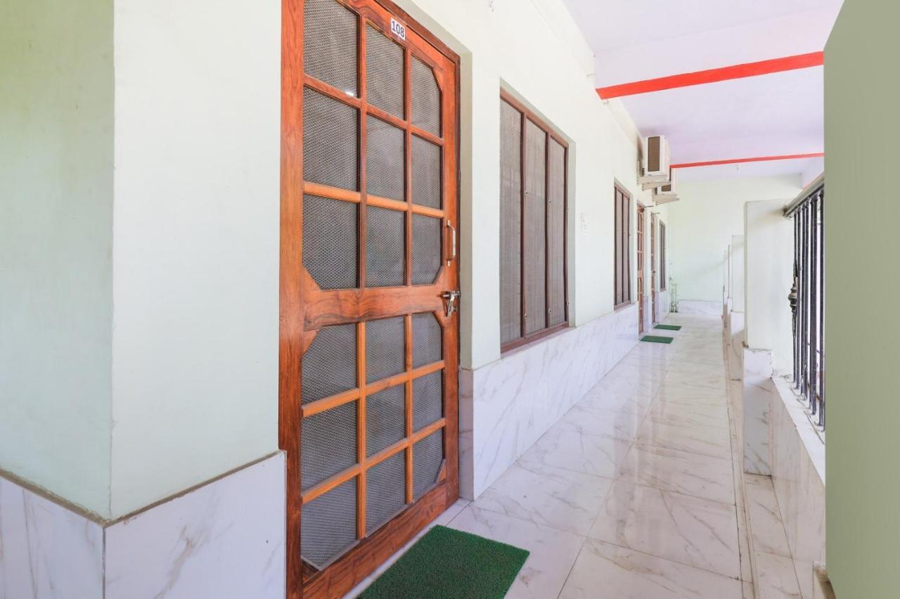 Hotel Chitrarth & Party Lawn Haldwani Exterior photo